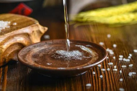 医用酒精和食用酒精的区别是什么？