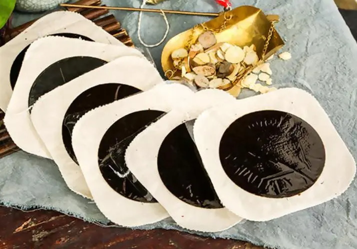 哪家膏药厂生产的膏药好？专业推荐，品质保证！-修康药业